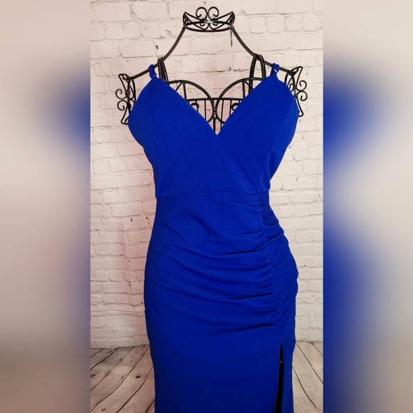 Evanna Formal Crepe Ruched Dress - Picture 2 of 3